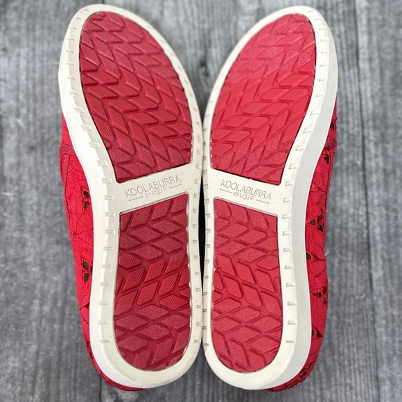 Koolaburra by UGG Amiah Lace Floral Slip-On Sneakers [S3231] - Picture 8 of 9